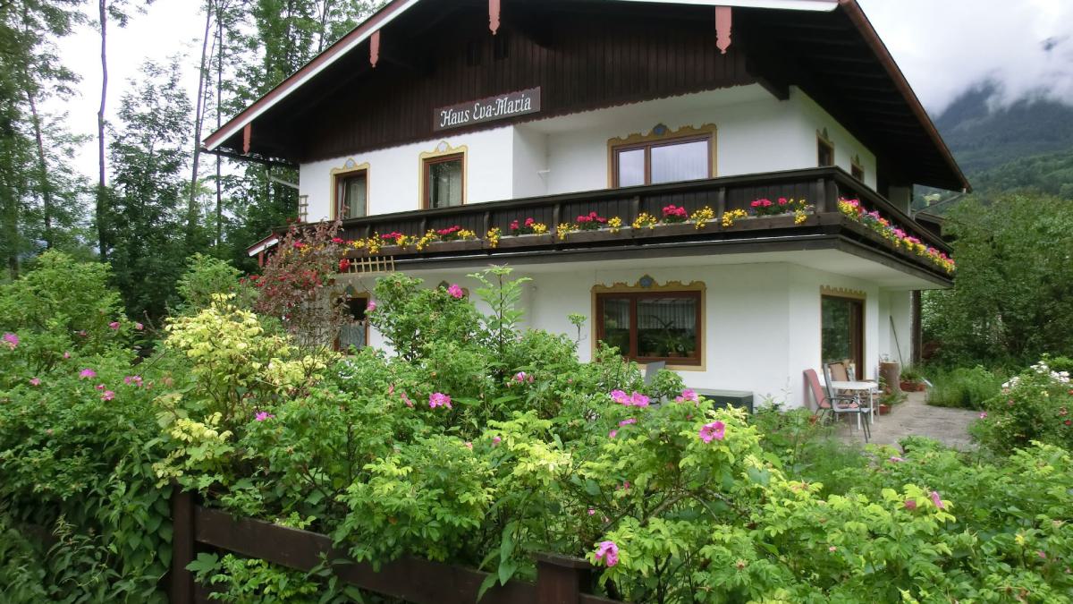 Haus Eva Maria ~ Ferienwohnungen und Zimmer in Schönau am Königssee...
